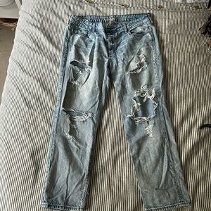 American Eagle Tomgirl Jeans